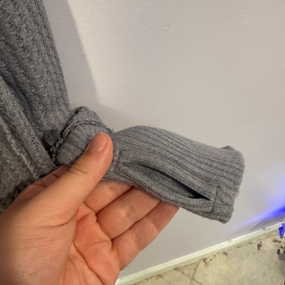 Grey‎ waffle knit tiered free people lightweight sweater - Picture 4 of 4